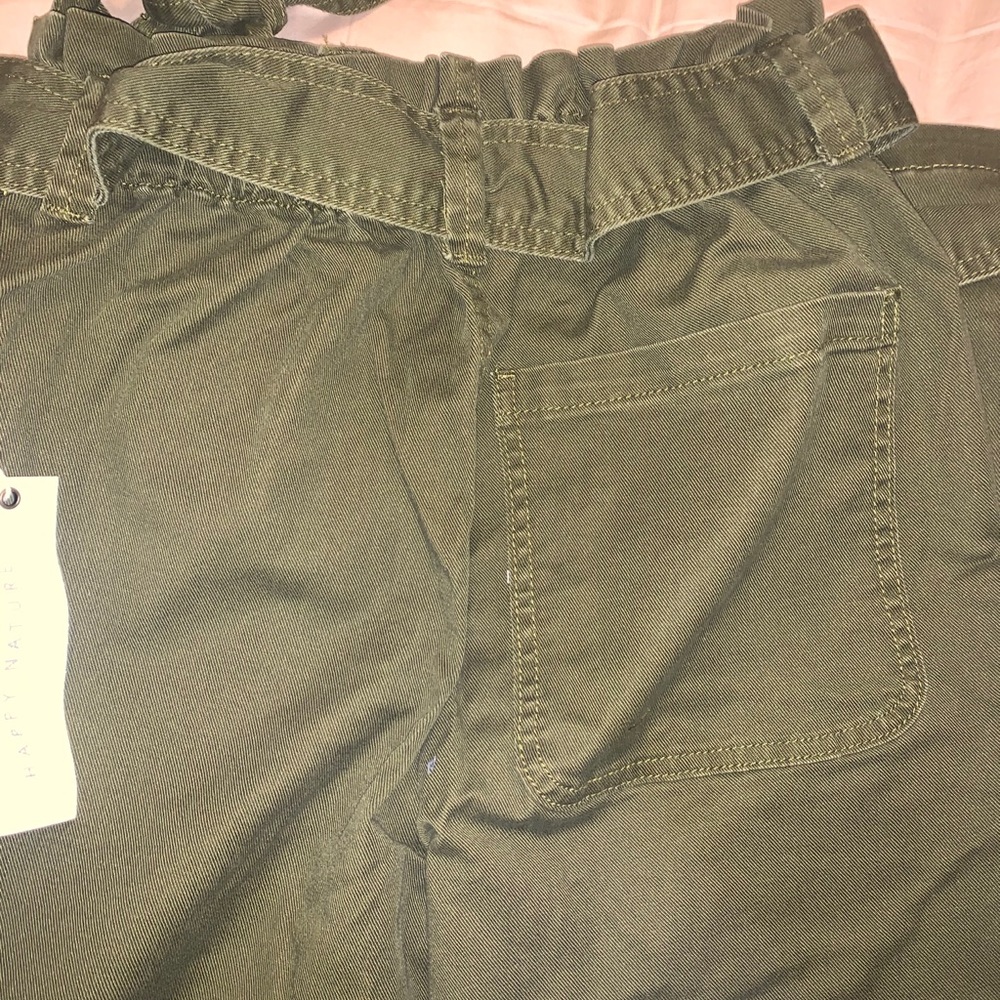 Olive green pants - Picture 5 of 5